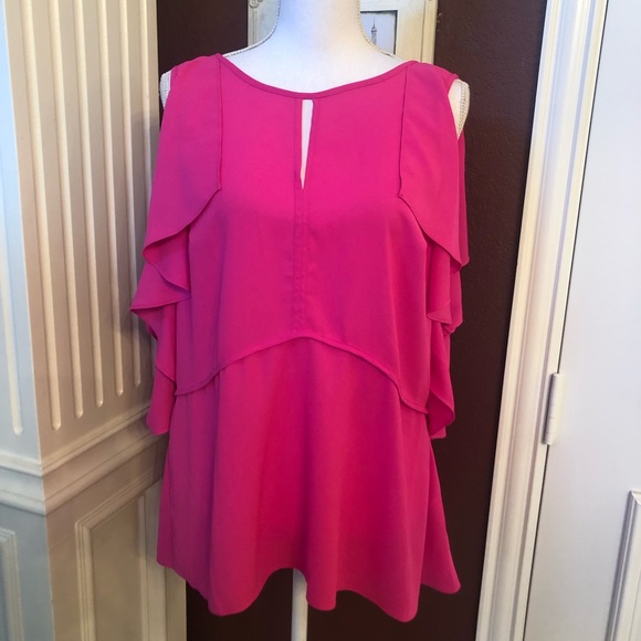 Gibson Latimer Tops - Gibson Latimer Cold Shoulder Blouse Size L